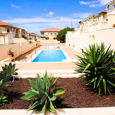 Casa La Sonrisa Shared House Hotel El Medano  Exterior photo